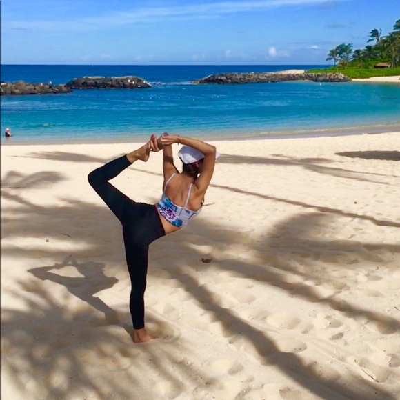 Posh Ambassador ll - Picture 3 of 5